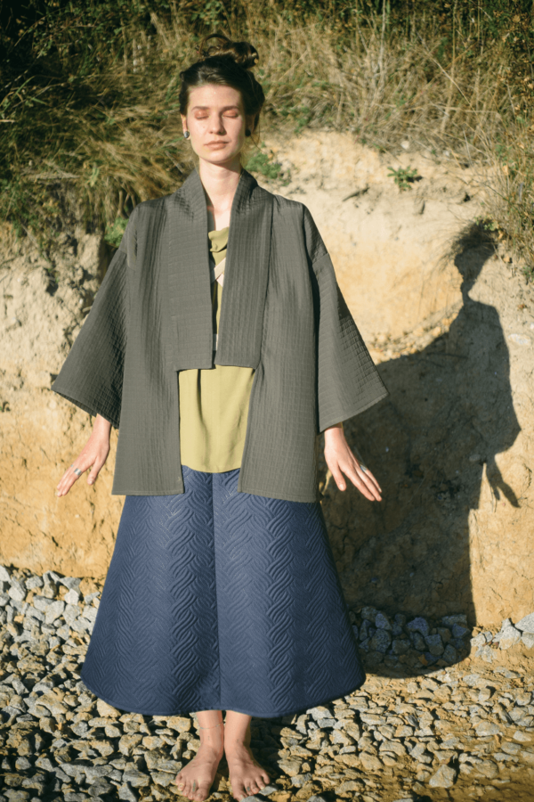 kimono-cardigan-matlasat-essential-ArcStudio